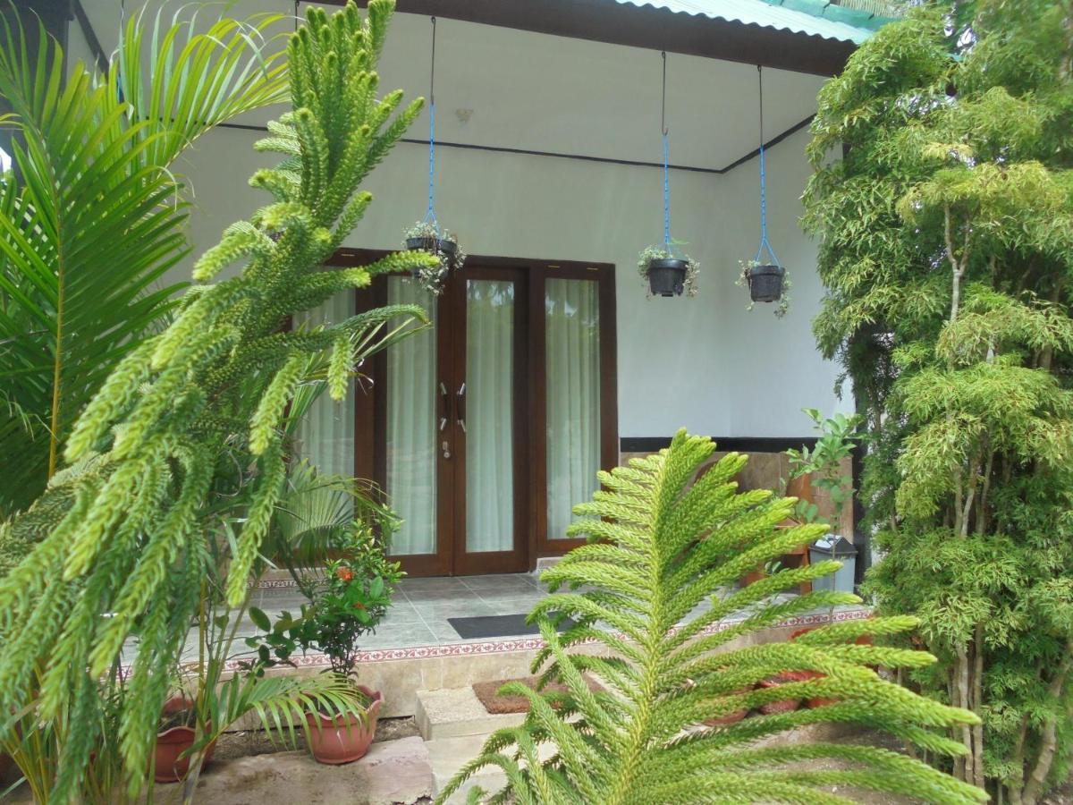 Jasmine Inn นูซาเปอนีดา ภายนอก รูปภาพ